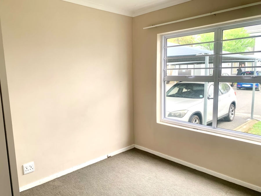 To Let 1 Bedroom Property for Rent in Strand South Western Cape